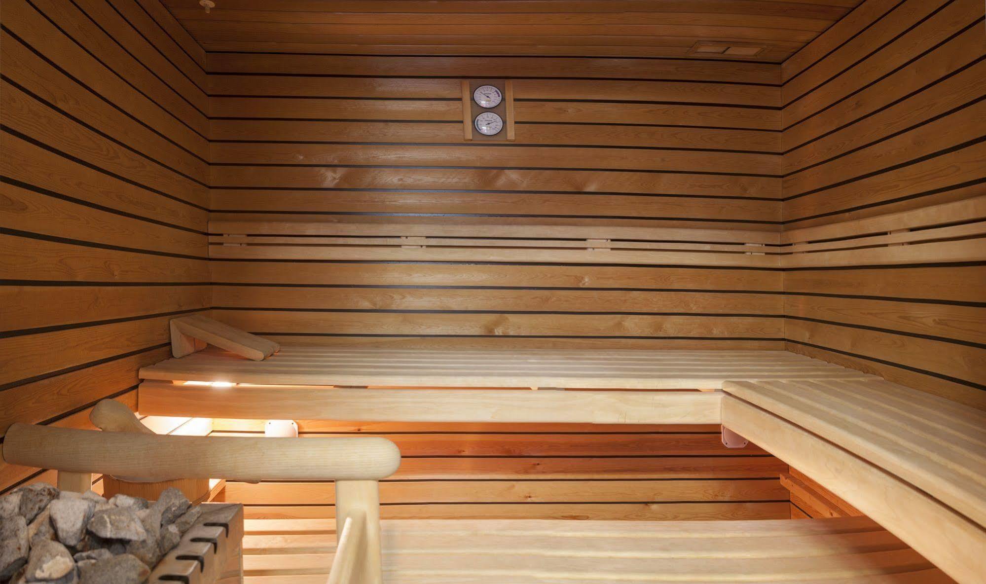 Hotel La Meridiana, Lake & Spa 아스꼬나 외부 사진