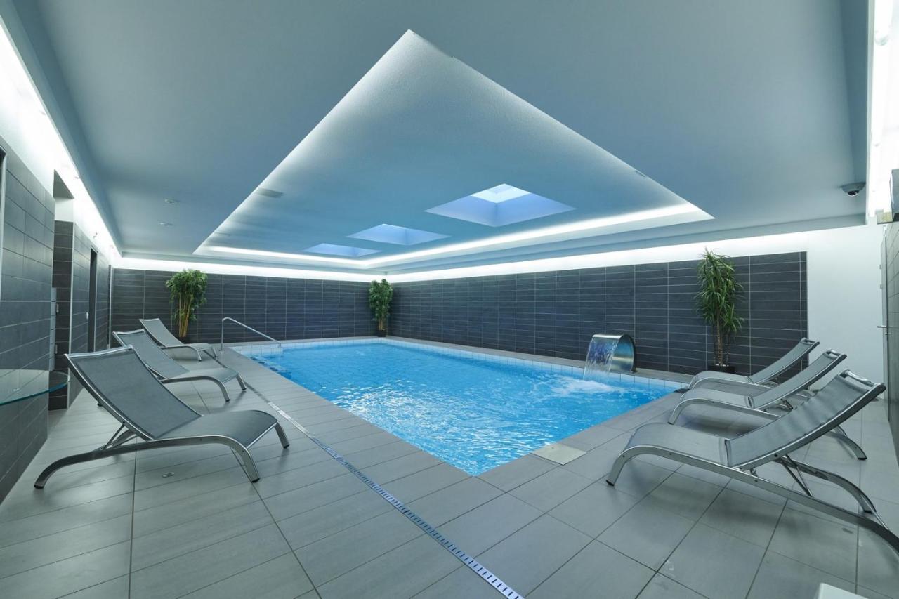 Hotel La Meridiana, Lake & Spa 아스꼬나 외부 사진